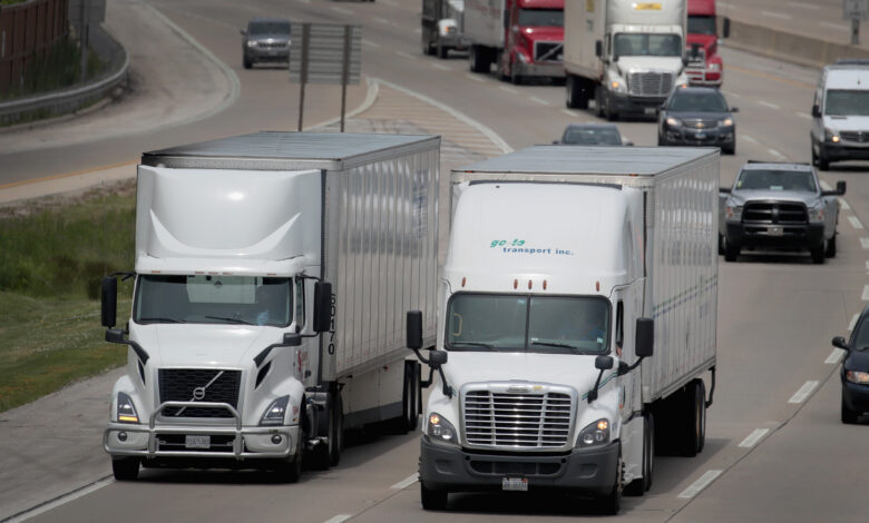A Highway in Indiana Could One Day Charge Your EV While You’re Driving It A Highway in Indiana Could One Day Charge Your EV While You’re Driving It