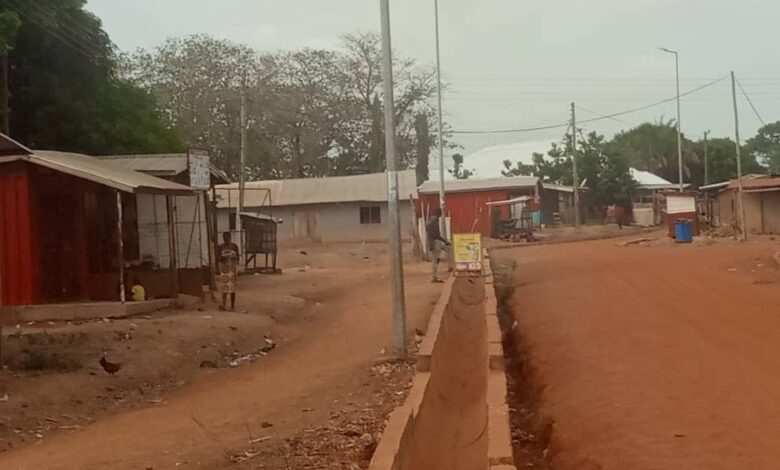 Residents appeal for completion of abandoned telecommunication project Residents appeal for completion of abandoned telecommunication project