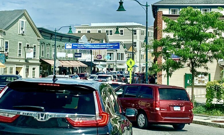 Connecticut’s Top Tourist Attraction Debates Parking, Trains and Automobiles Connecticut’s Top Tourist Attraction Debates Parking, Trains and Automobiles