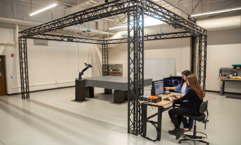 New Space Robotics Capabilities Pave Way for In-Space Servicing New Space Robotics Capabilities Pave Way for In-Space Servicing