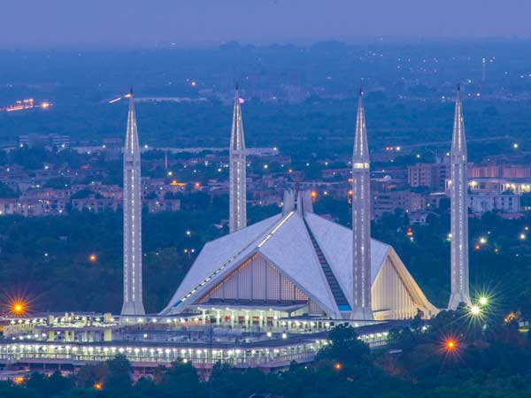 Pakistan Telecom eyes deal with Telenor soon Pakistan Telecom eyes deal with Telenor soon