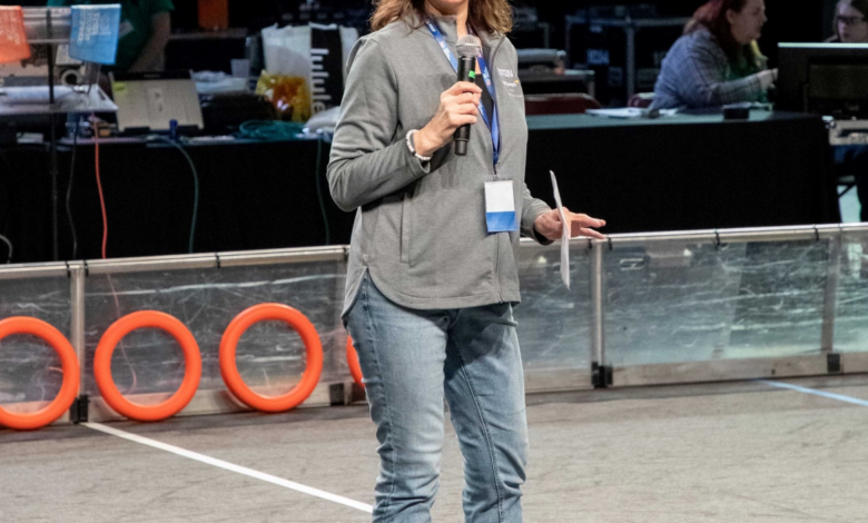 Arrow Electronics Supports Next Generation of Inventors Through FIRST® Robotics Competition Sponsorship Arrow Electronics Supports Next Generation of Inventors Through FIRST® Robotics Competition Sponsorship