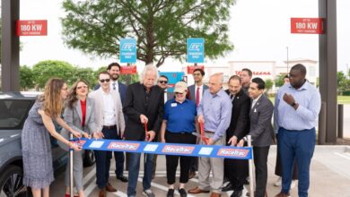 RaceTrac Opens Its First Electric Vehicle Charger in Dallas