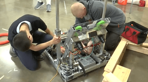 Clinton, TN High School robotics team advances to the world championship in Houston, TX Clinton, TN High School robotics team advances to the world championship in Houston, TX