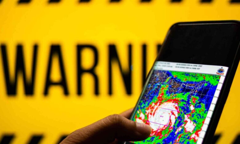 The role of telecommunications in disasters: A Caribbean deep-dive The role of telecommunications in disasters: A Caribbean deep-dive