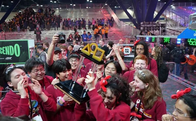 Central High underdogs win FIRST Robotics Competition in Houston Central High underdogs win FIRST Robotics Competition in Houston