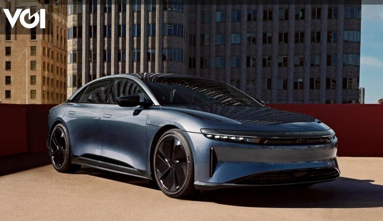 Lucid Exceeds Expectations, Hands Over 1,967 Electric Cars In First Quarter Lucid Exceeds Expectations, Hands Over 1,967 Electric Cars In First Quarter