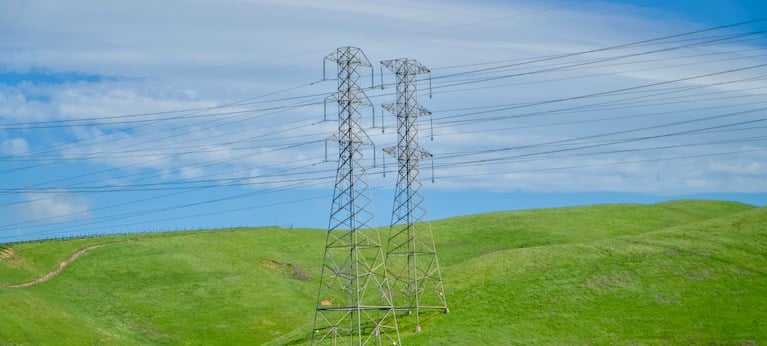 Oak Ridge, McCrary Institute Establish Cybersecurity Center Focused on Electrical Grid Oak Ridge, McCrary Institute Establish Cybersecurity Center Focused on Electrical Grid