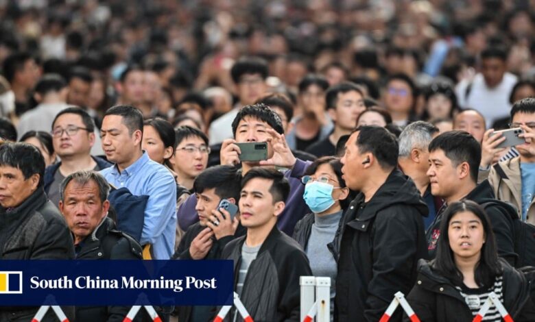 To curb Lunar New Year economic lull, Shanghai hires planes, trains and automobiles to bring workers back To curb Lunar New Year economic lull, Shanghai hires planes, trains and automobiles to bring workers back