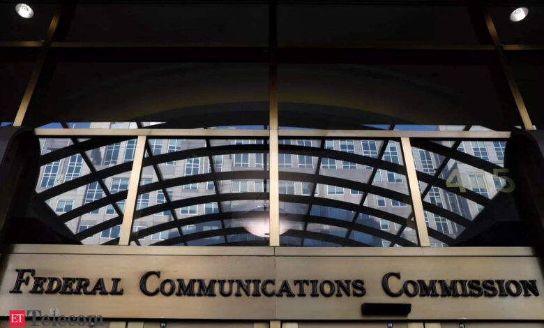 FCC fines US wireless carriers over illegal location data sharing, ET Telecom FCC fines US wireless carriers over illegal location data sharing, ET Telecom