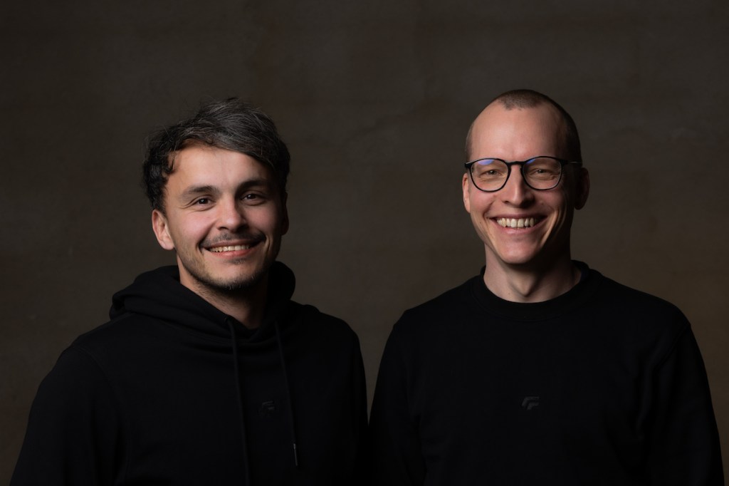 finmid co-founders, former N26 employees Max Schertel and Alexander Talkanitsa