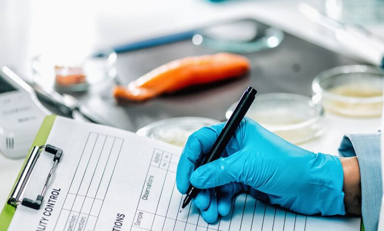 Working with data to maintain high food standards Working with data to maintain high food standards