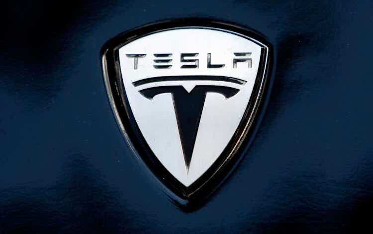 Tesla has analysts buzzing after Elon Musk says it is now an AI robotics company Tesla has analysts buzzing after Elon Musk says it is now an AI robotics company