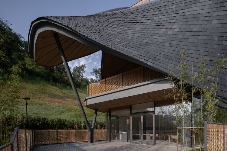 Linpan Cloud Eye: Chengdu Dayi Rural Neighborhood Center / Archi-Union Architects - Exterior Photography