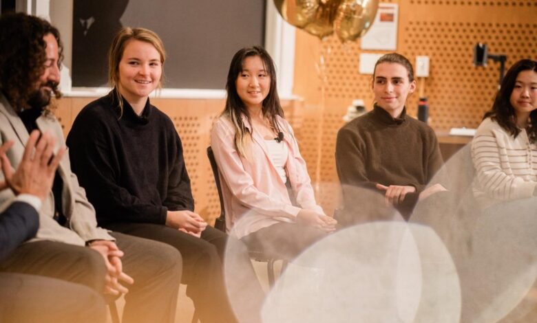 MIT faculty, instructors, students experiment with generative AI in teaching and learning | MIT News MIT faculty, instructors, students experiment with generative AI in teaching and learning | MIT News