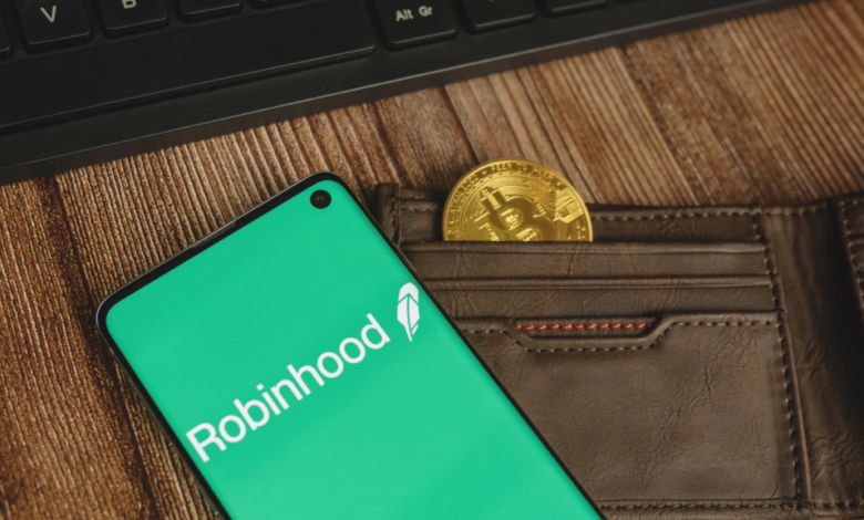 Robinhood vs. SoFi: Which Has the Revenue Streams to Win the Fintech Race? Robinhood vs. SoFi: Which Has the Revenue Streams to Win the Fintech Race?
