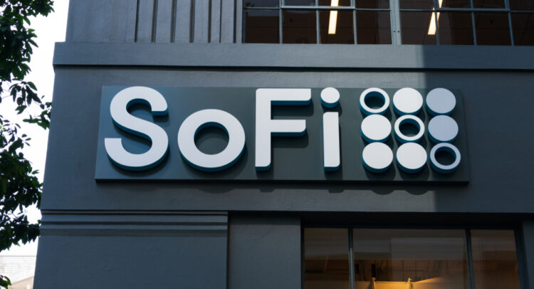 SoFi Stock (NASDAQ:SOFI): Hedge Funds Favor This FinTech Stock SoFi Stock (NASDAQ:SOFI): Hedge Funds Favor This FinTech Stock