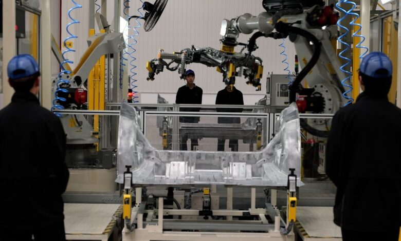 There’s a new trade war brewing – over global dominance in the electric car market | World News There’s a new trade war brewing – over global dominance in the electric car market | World News
