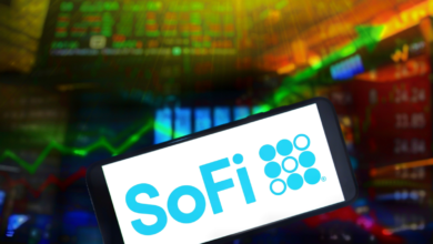 SoFi Stock: The Smart Play for Investors Seeking the Next Fintech Gem?