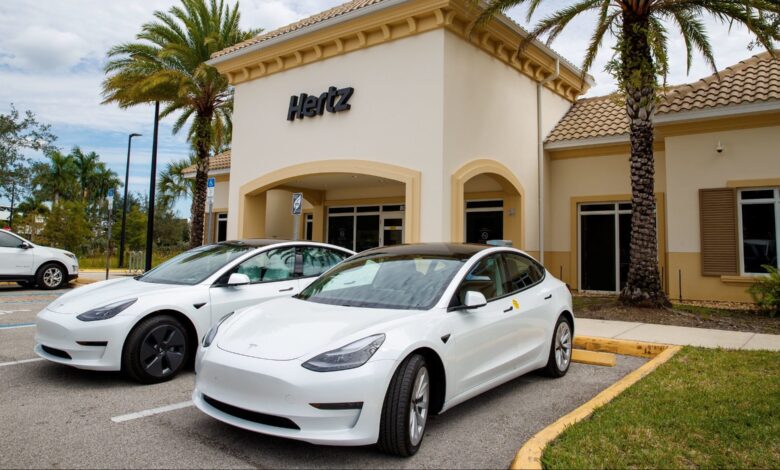 Hertz continues to feel EV losses, plans to dump more from its fleet Hertz continues to feel EV losses, plans to dump more from its fleet