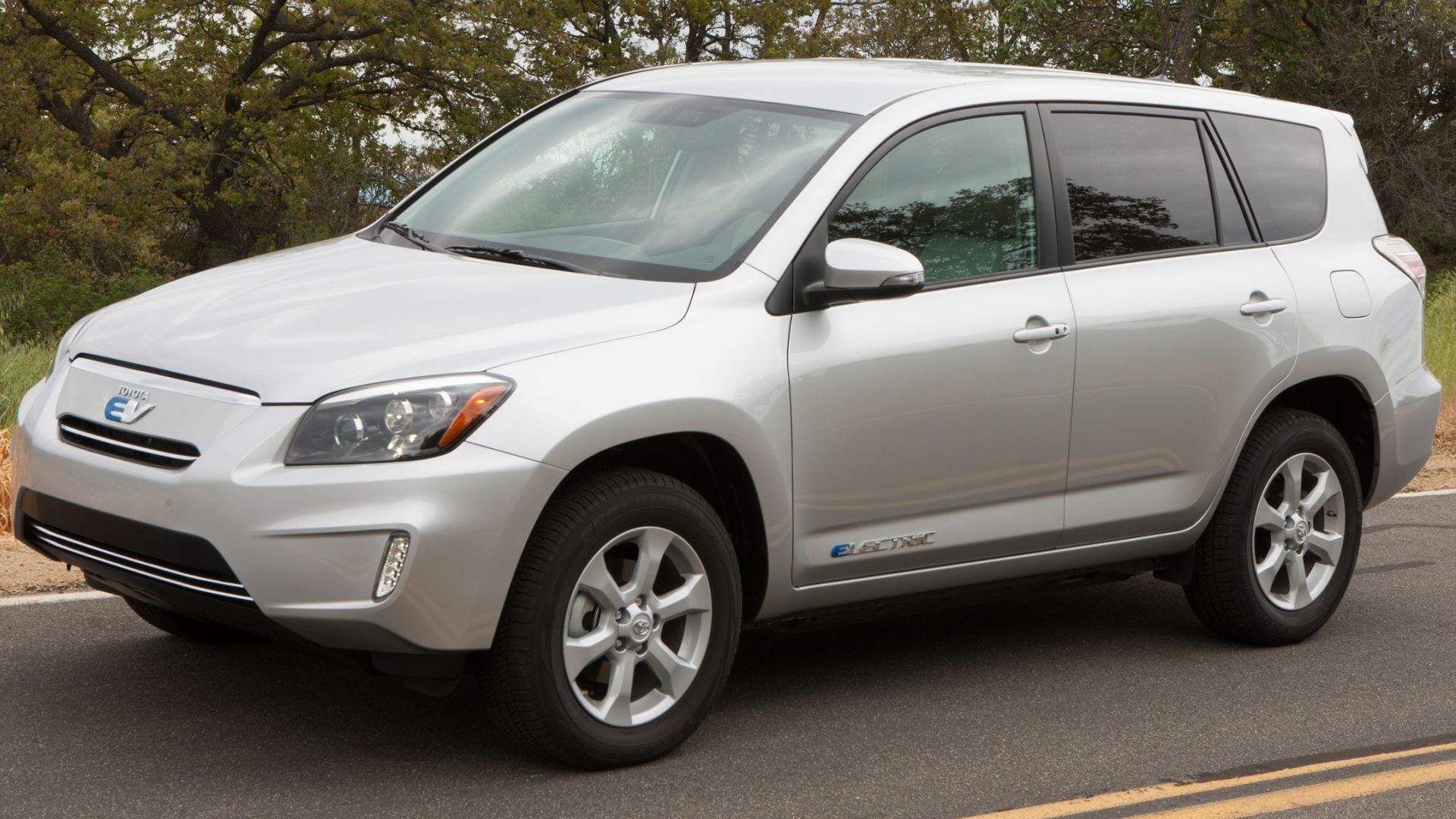 2012 Toyota RAV4 EV stationary