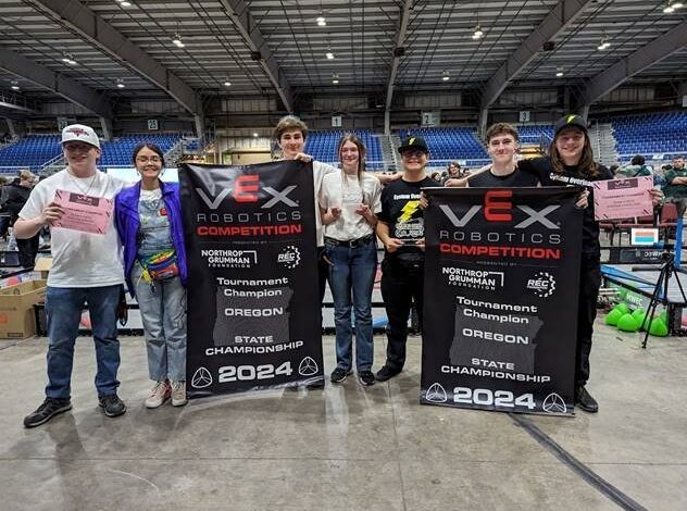 PUD Board puts their money on local Robotics teams in push for World Championship — Columbia Community Connection News Mid-Columbia Region PUD Board puts their money on local Robotics teams in push for World Championship — Columbia Community Connection News Mid-Columbia Region