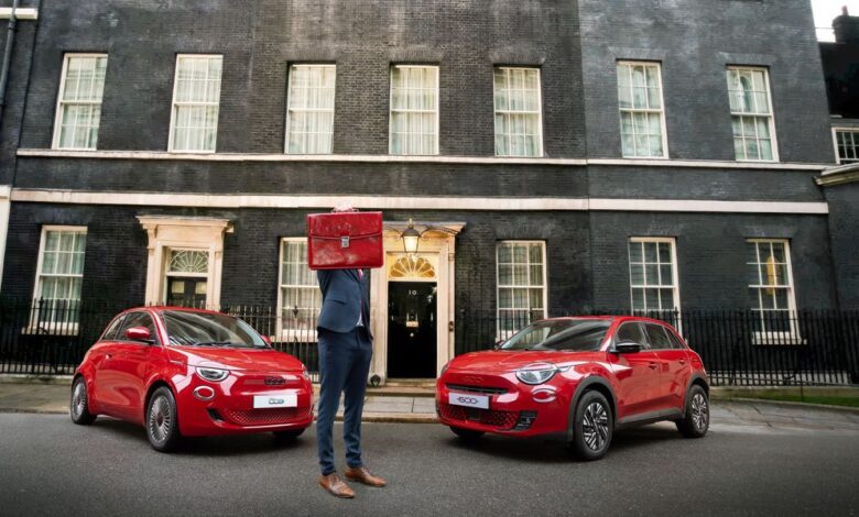 Major car brands warn the UK is ‘sleepwalking’ into an electric car ‘crisis’ Major car brands warn the UK is ‘sleepwalking’ into an electric car ‘crisis’