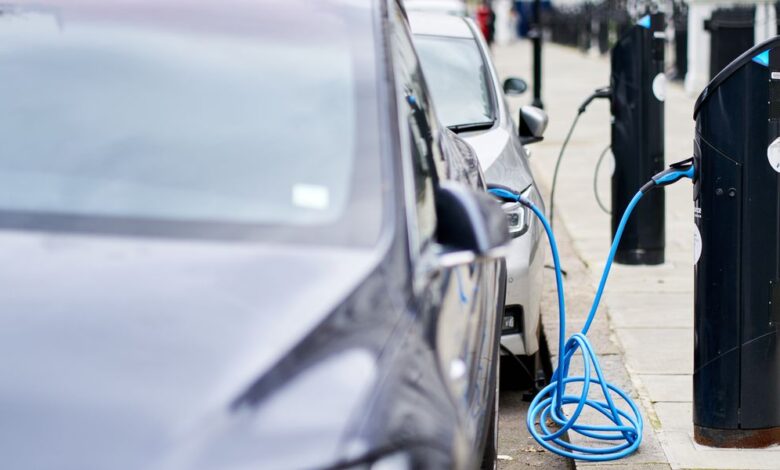 Electric vehicle charging points increase by a third as more drivers switch to eco-friendly travel Electric vehicle charging points increase by a third as more drivers switch to eco-friendly travel