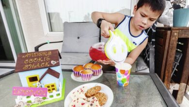 Kid entrepreneurs pitch their products at the Bay Centre