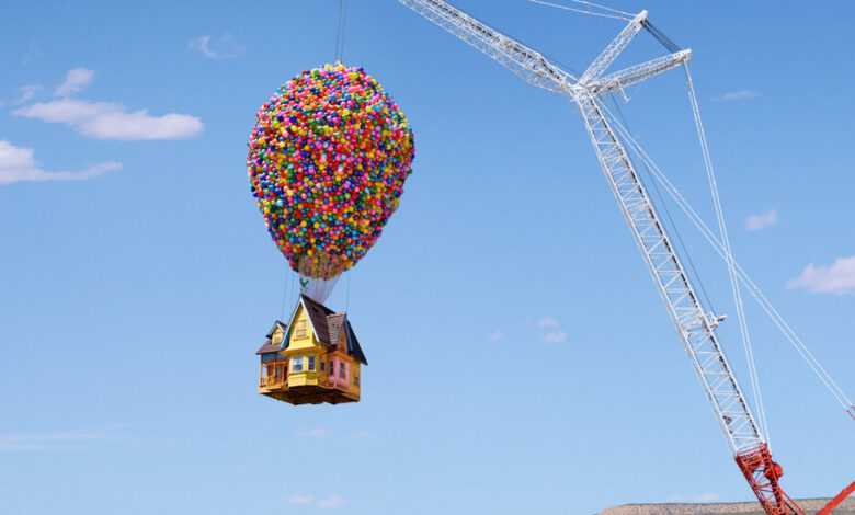 In Latest Stunt, Airbnb Lists the ‘Up’ House. It Floats. In Latest Stunt, Airbnb Lists the ‘Up’ House. It Floats.