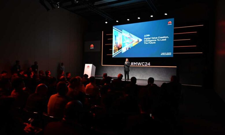 Innovating Services for a Digital, Intelligent Future Innovating Services for a Digital, Intelligent Future