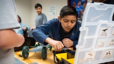 SMS Students Get Into Gear with Robotics Projects