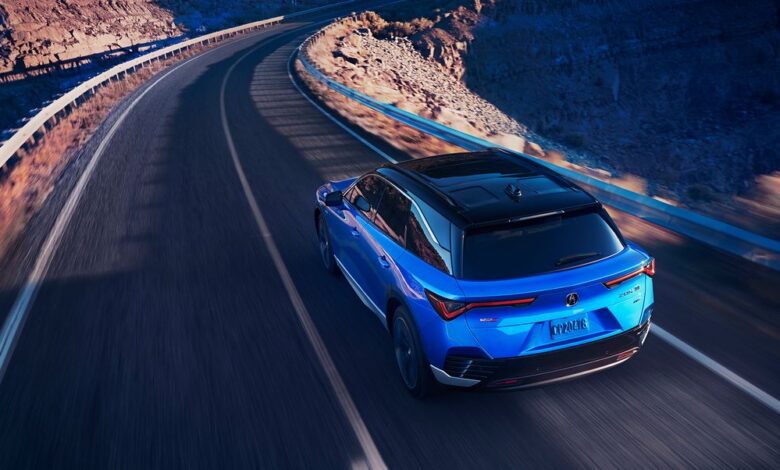 2024 Acura ZDX Type S Named the Official 2024 Pikes Peak Pace Car 2024 Acura ZDX Type S Named the Official 2024 Pikes Peak Pace Car