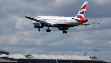 Outage Causes Delays at U.K. Airports’ Immigration Checkpoints