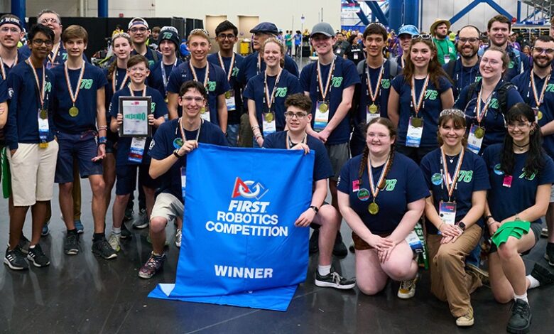 DVIDS – News – NUWC Division Newport engineers assist robotics team at FIRST World Championship DVIDS – News – NUWC Division Newport engineers assist robotics team at FIRST World Championship
