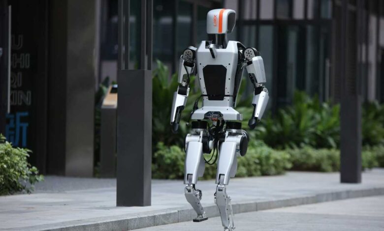 How generative, ChatGPT-like AI is accelerating humanoid robots How generative, ChatGPT-like AI is accelerating humanoid robots