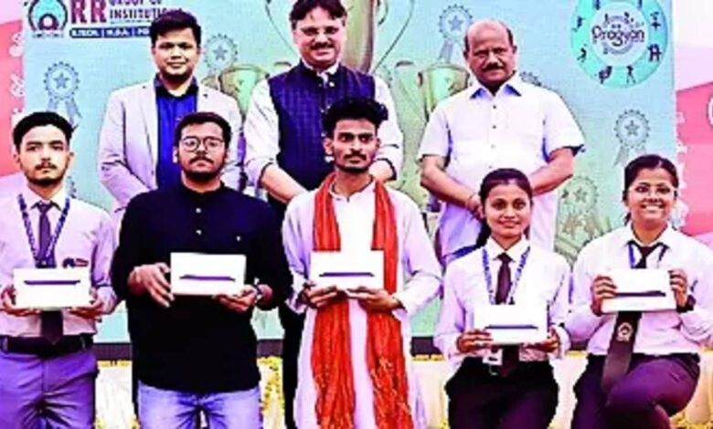 Engineers should lead the way in AI, robotics: MLA