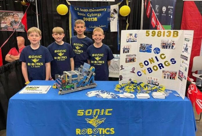 Sonic Cyborgs compete in international robotics competition Sonic Cyborgs compete in international robotics competition