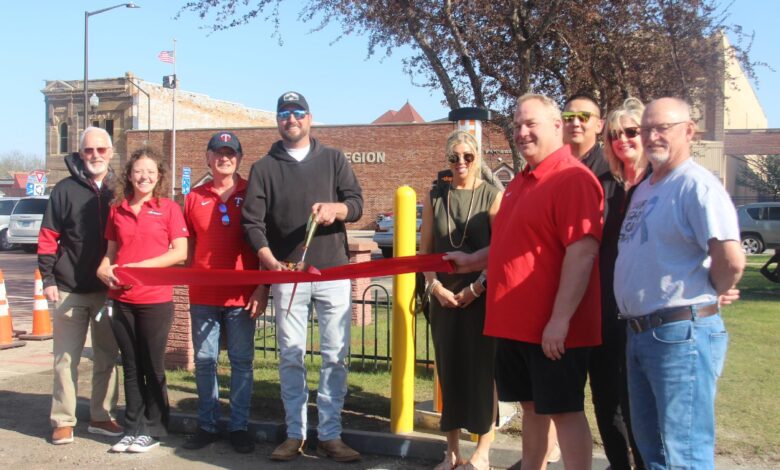 St. James Opens Watonwan County’s First Electric Vehicle Charging Station St. James Opens Watonwan County’s First Electric Vehicle Charging Station