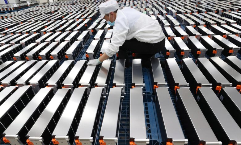 EV Interest Has Become A Tale Of 2 Diverging Countries: China And U.S. EV Interest Has Become A Tale Of 2 Diverging Countries: China And U.S.