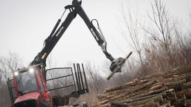 Incendiary devices found under heavy machinery on Northvolt’s future EV battery plant in Quebec Incendiary devices found under heavy machinery on Northvolt’s future EV battery plant in Quebec