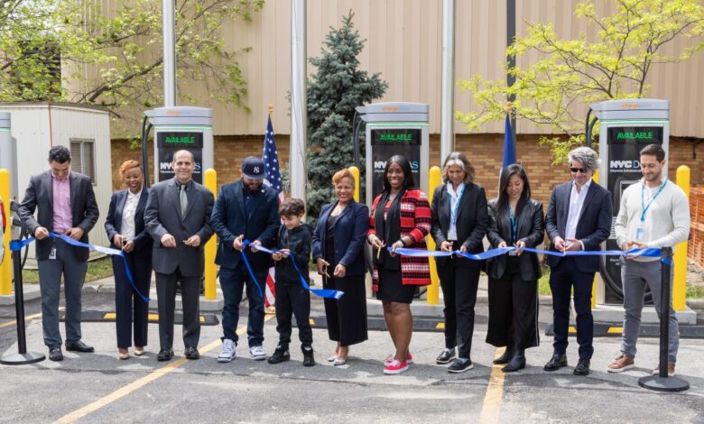 Hunts Point receives six electric vehicle chargers in citywide push for green transportation – Bronx Times Hunts Point receives six electric vehicle chargers in citywide push for green transportation – Bronx Times