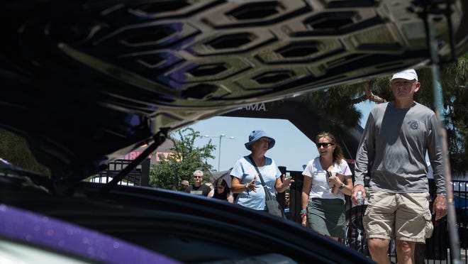 Silence reigns at electric vehicle expos Silence reigns at electric vehicle expos
