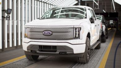 Ford trims battery orders as losses swell to over 0,000 per EV