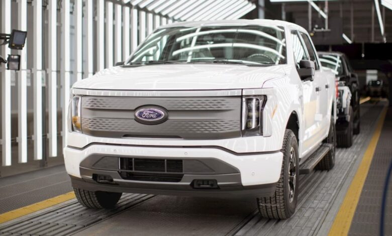 Ford trims battery orders as losses swell to over 0,000 per EV Ford trims battery orders as losses swell to over 0,000 per EV