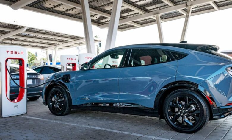 Ford enables all dealers to sell EVs with +90% of US within reach Ford enables all dealers to sell EVs with +90% of US within reach