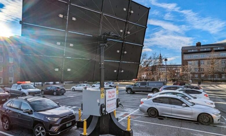 An off-grid solar tracker powers this EV charging station An off-grid solar tracker powers this EV charging station