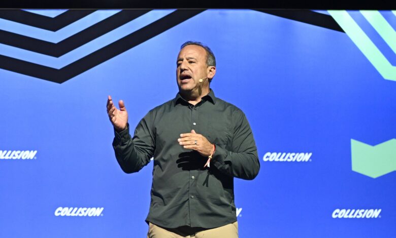 Clinton Sparks Podcast: The Secrets of Entrepreneurship Told by David Meltzer Clinton Sparks Podcast: The Secrets of Entrepreneurship Told by David Meltzer