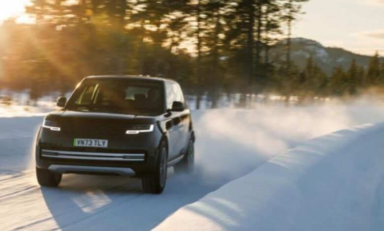 JLR Enlists Fortescue To Boost Luxury Electric Car Battery Performance JLR Enlists Fortescue To Boost Luxury Electric Car Battery Performance