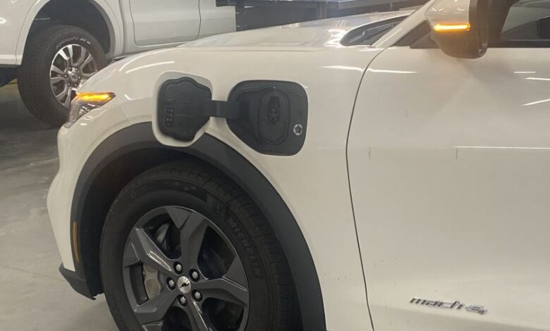 Wake Tech launches course for EV charging station install, repair Wake Tech launches course for EV charging station install, repair